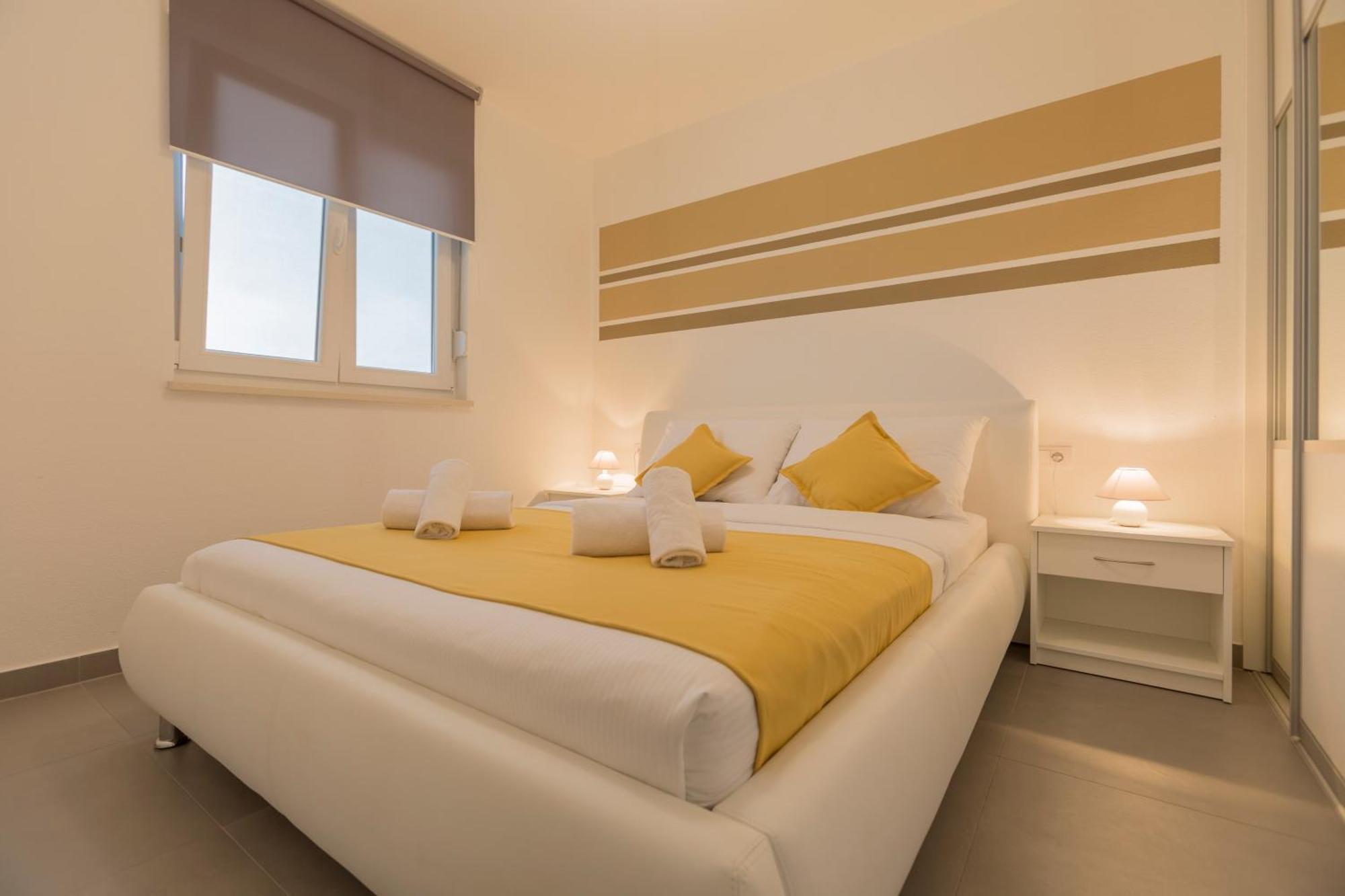 Lux Apartments Makarska Rum bild