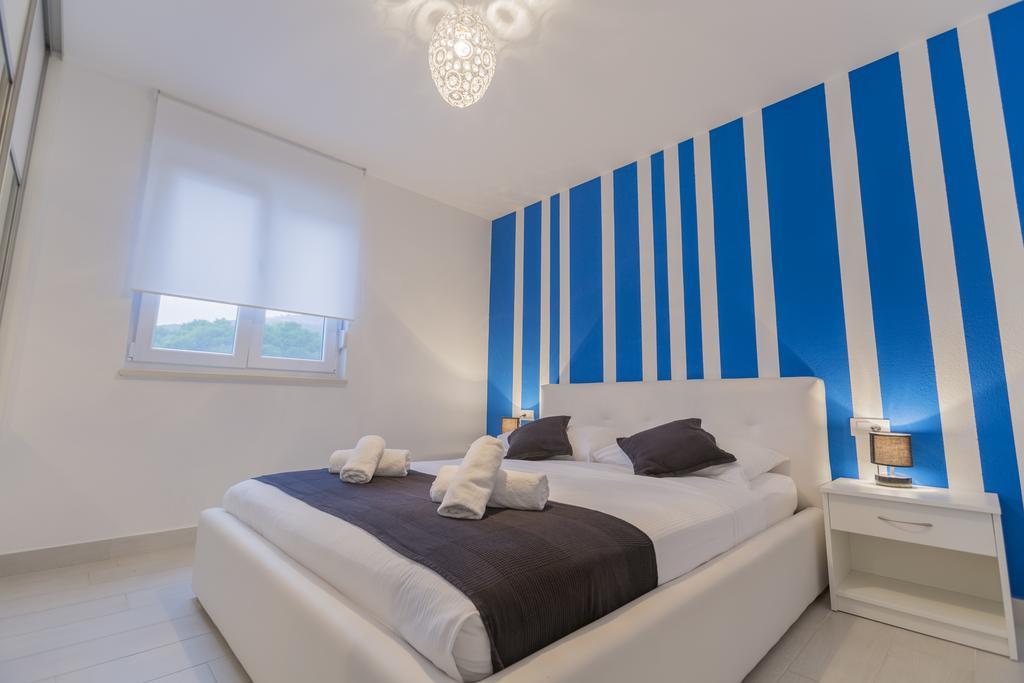 Lux Apartments Makarska Exteriör bild